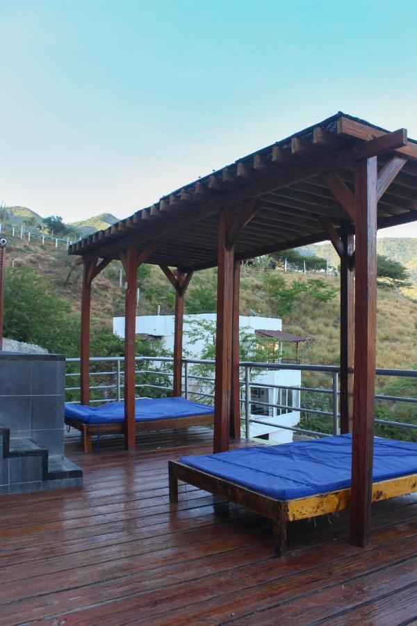 Hotel Bahia Таганга Экстерьер фото
