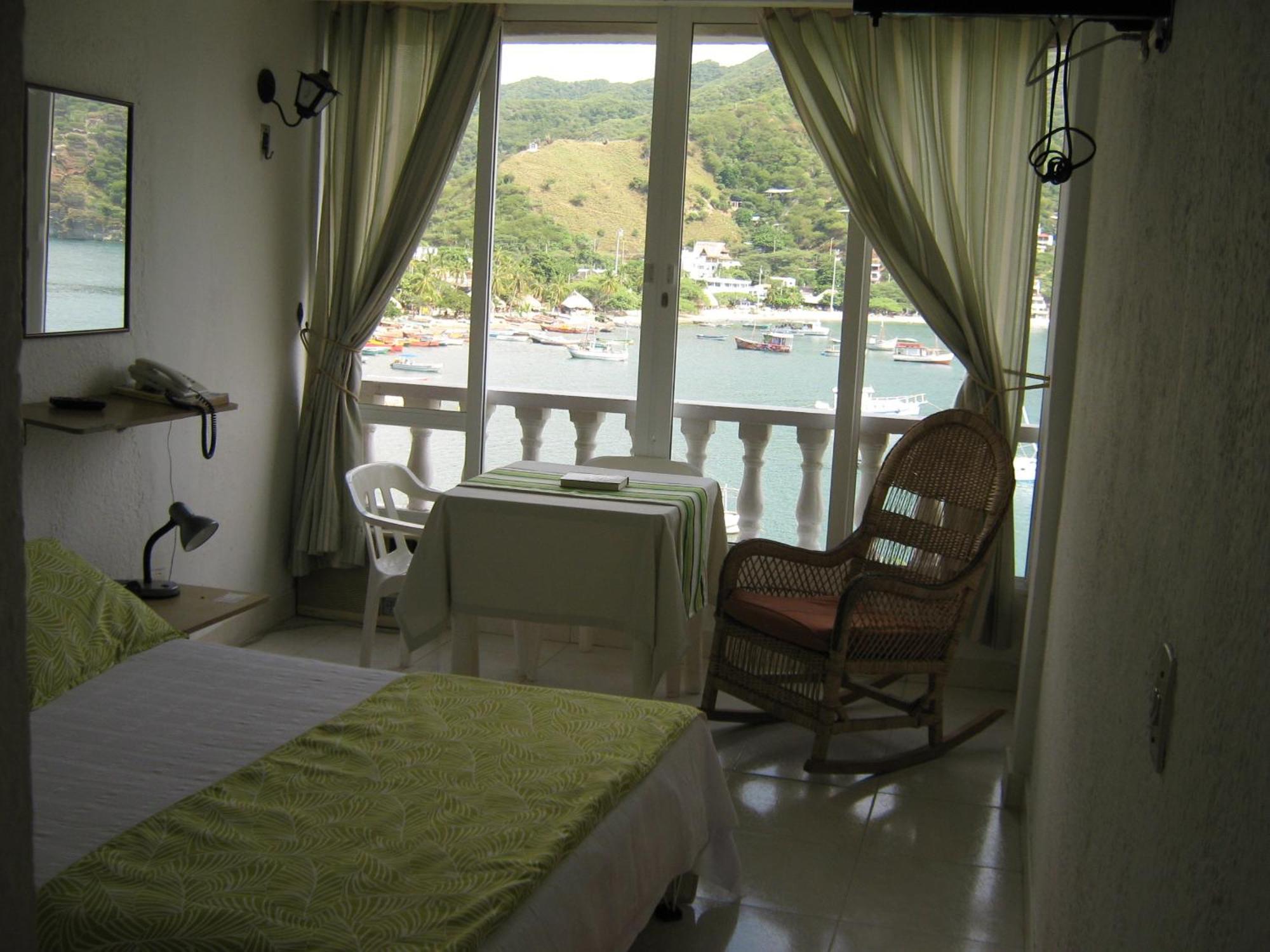 Hotel Bahia Таганга Экстерьер фото